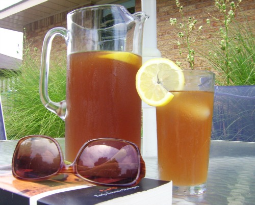 Make your own iced tea