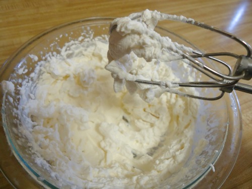 How to make homemade whipping cream