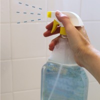 How to make your own homemade daily shower spray
