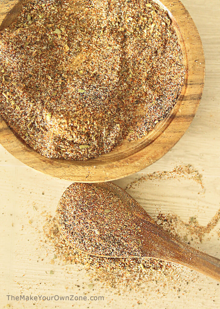a homemade chicken seasoning spice blend
