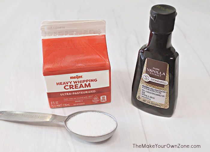ingredients to make homemade whipped cream