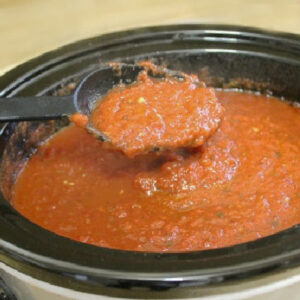 spaghetti sauce in a crockpot