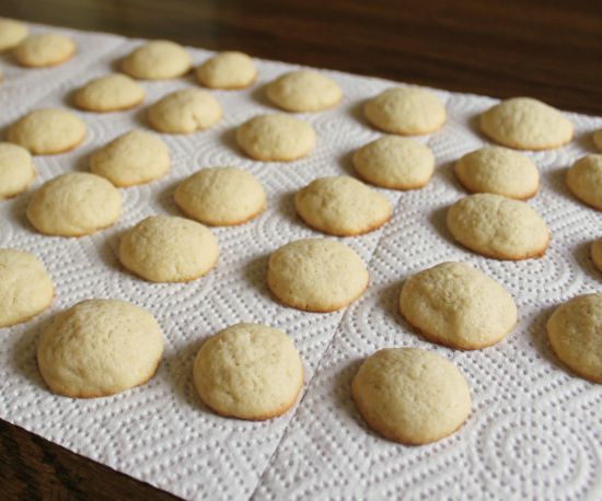 Make your own vanilla wafers