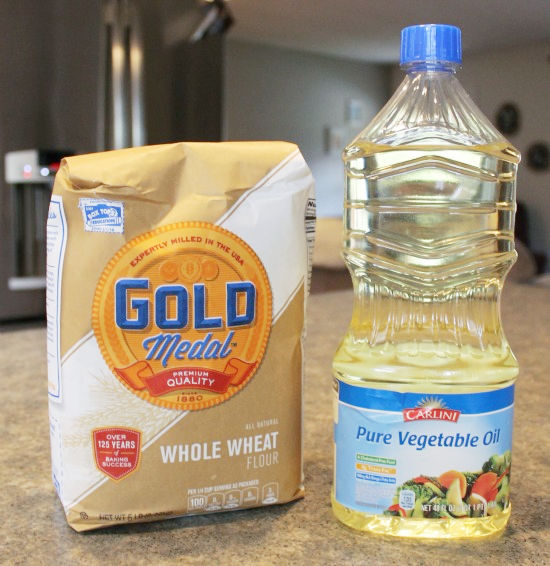 ingredients to make homemade play sand