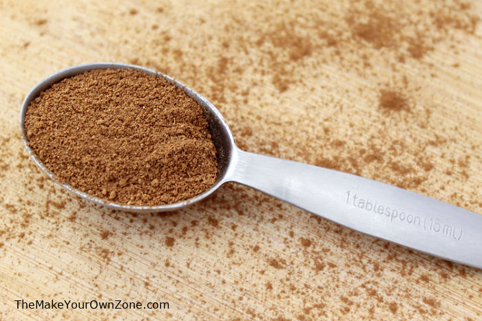 A tablespoon of homemade pumpkin pie spice blend