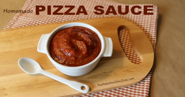Homemade Pizza Sauce - A quick and easy way to make your own pizza sauce!