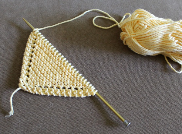 Quick Garter Stitch Diagonal Knit Dishcloth Pattern