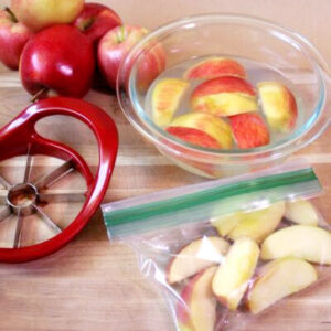 how to keep apple slices fresh