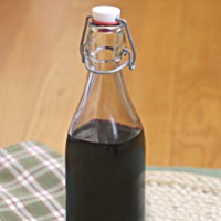 Homemade elderberry syrup