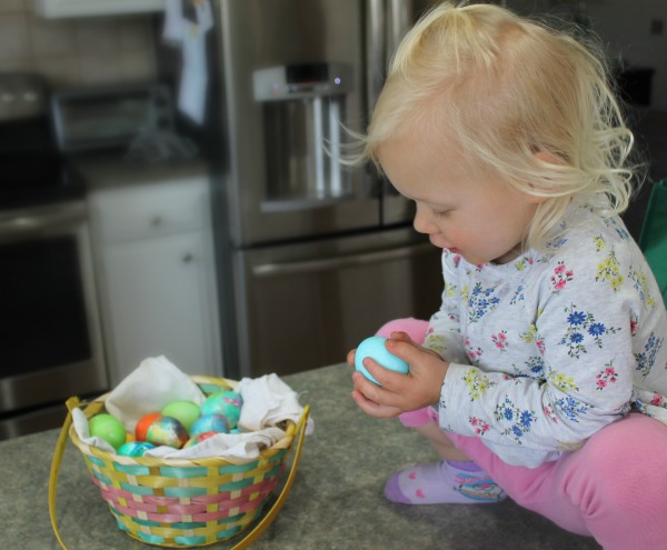 How to make tie dye Easter eggs
