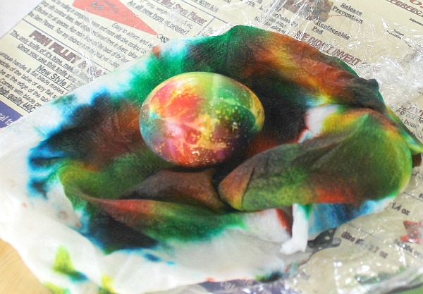 How to make tie dye Easter eggs