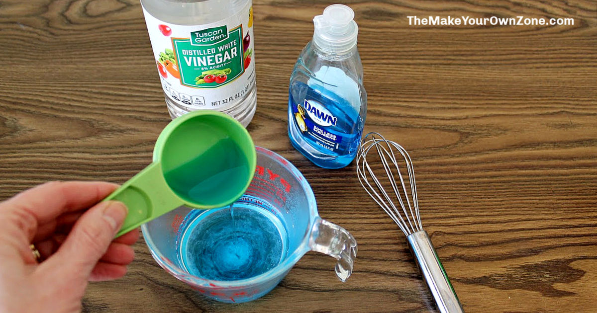 Clean Glass Shower Doors with Vinegar & Dawn